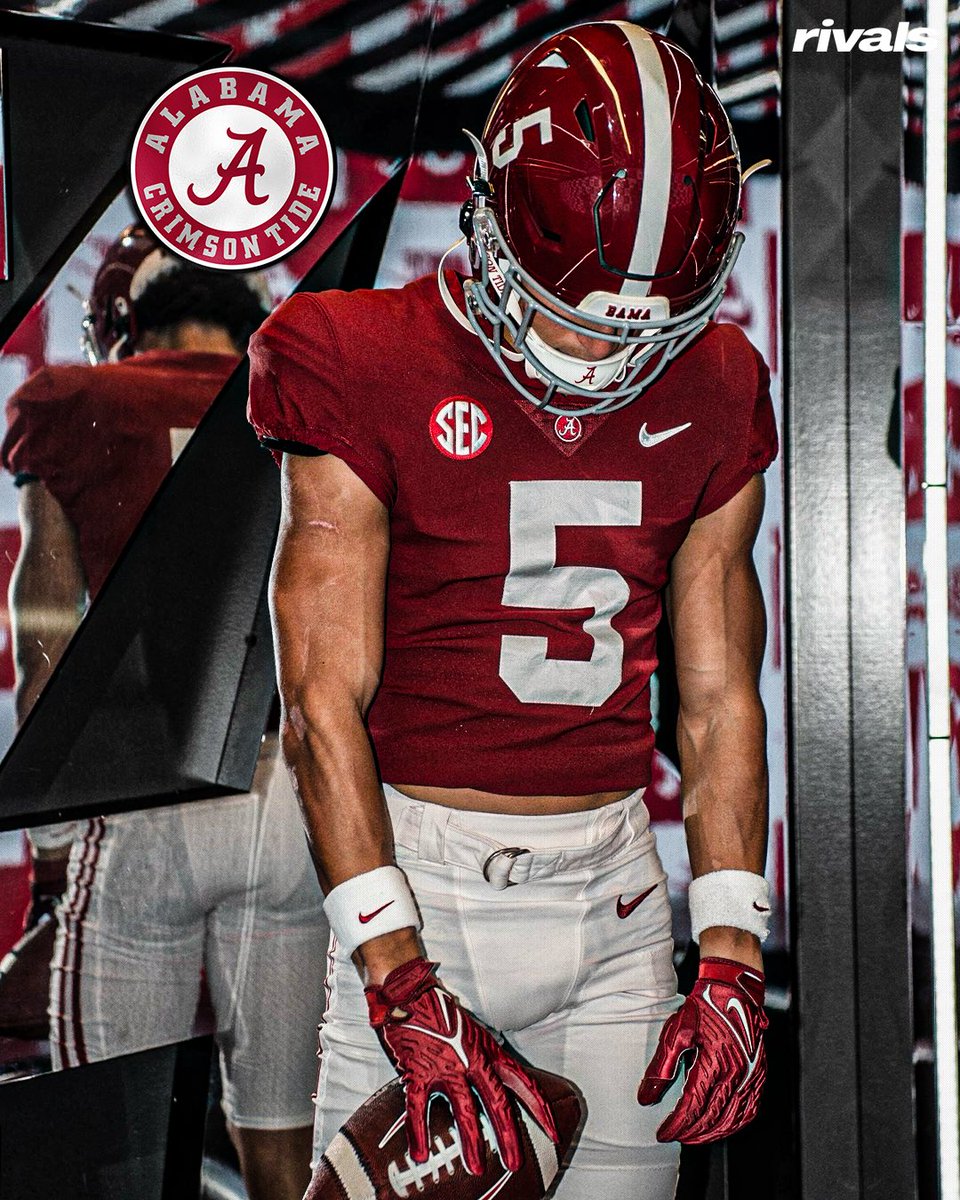 Rivals's tweet image. Alabama blew away Michigan State 4-star WR commit Samson Gash during his visit, he tells @SWiltfong_🐘

“It gave me the goosebumps a little bit.”

Read: on3.com/rivals/news/fo…