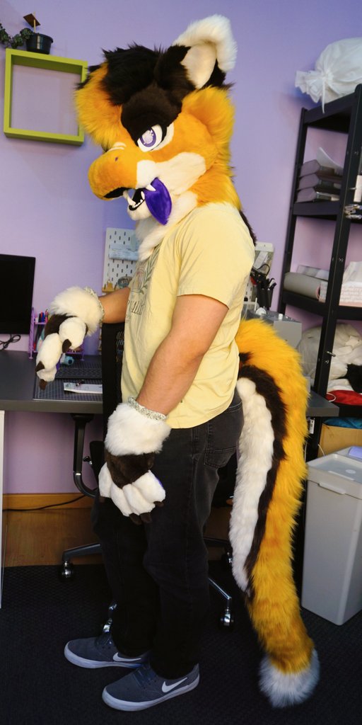 Say hii to the newest member of the family, Dexter!! He's ready for shipping to EEUU!! 

I'm so happy with my second dragon and in love with his colors ^^