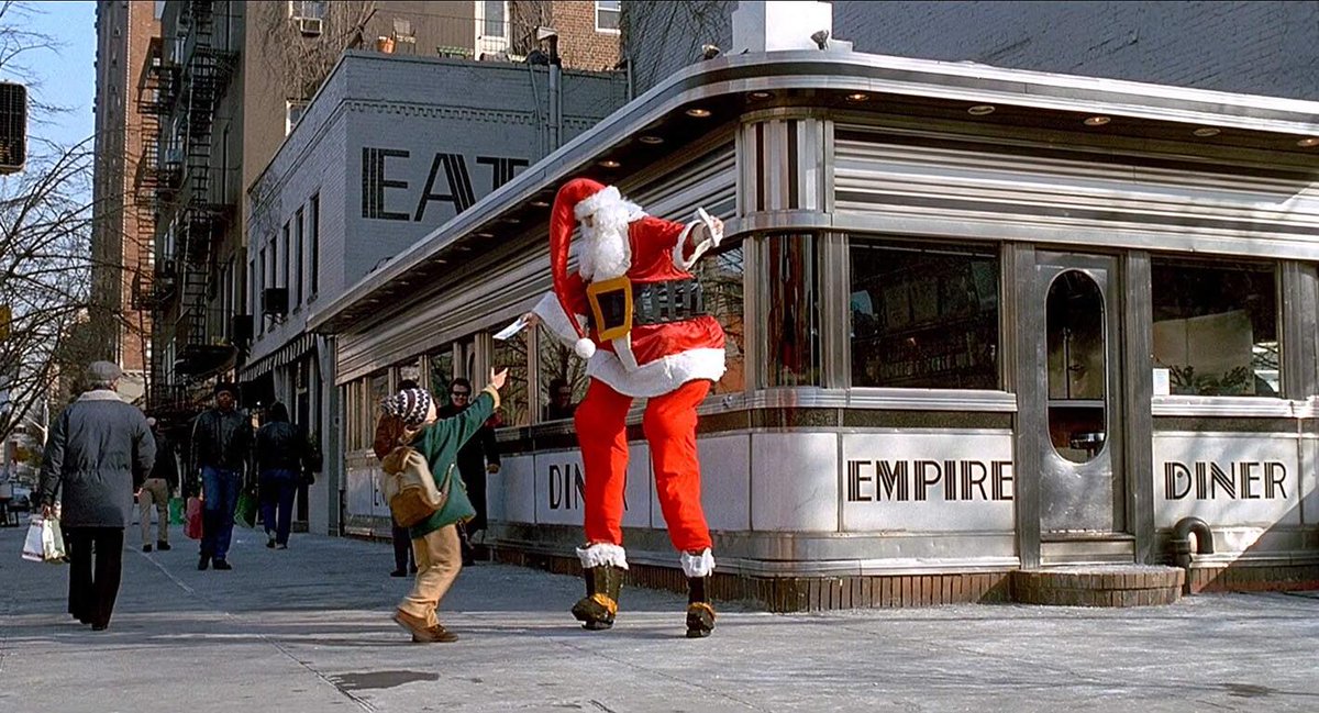 I want a Christmas adventure in New York City 🎄🏙️🌟