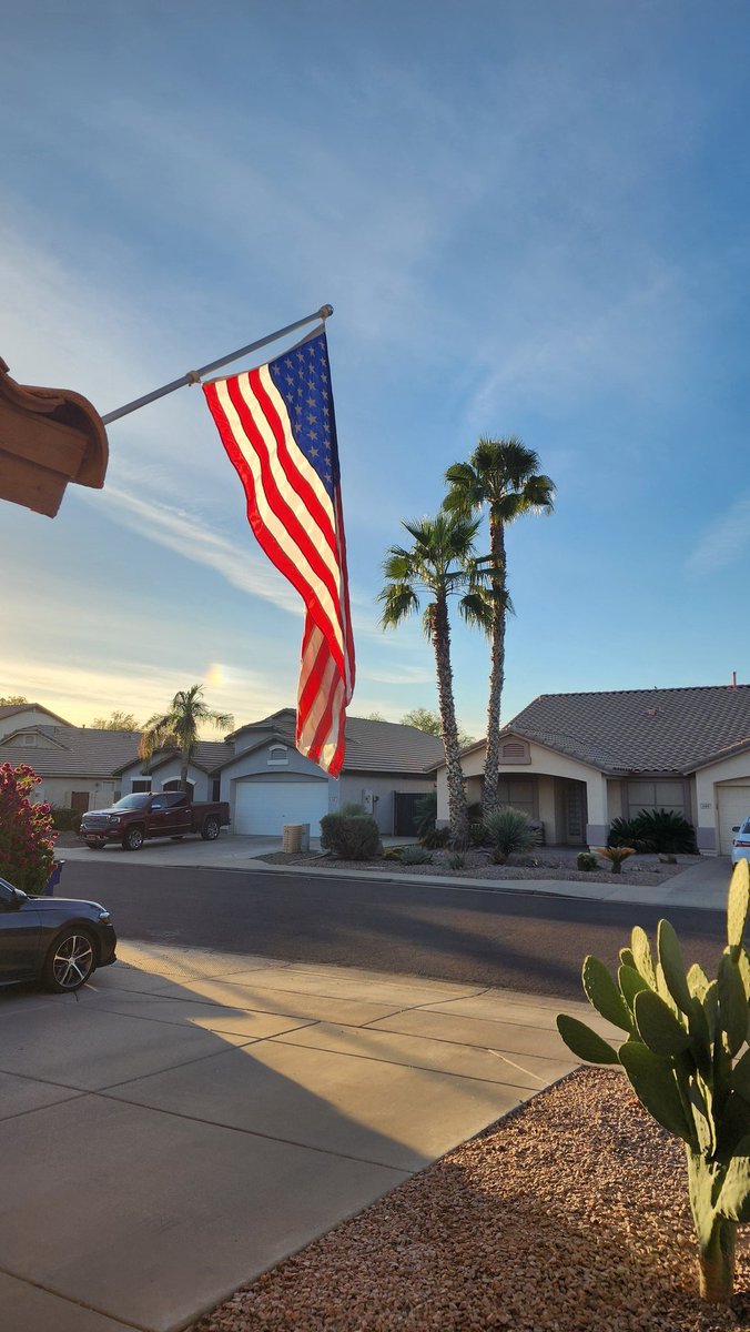 VinylsEnd's tweet photo. Thank you veterans! https://t.co/56EE9nSTtC