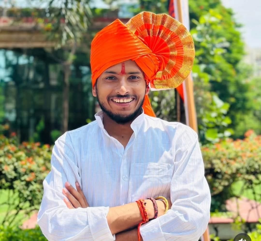 विद्यार्थी परिषद पूर्व संगठन मंत्री छोटे भाई <a href="/RajatRaikwar17/">Rajat Singh Raikwar</a>  जी जन्मदिवस पर आपको बधाई शुभकामनाए 💐💐