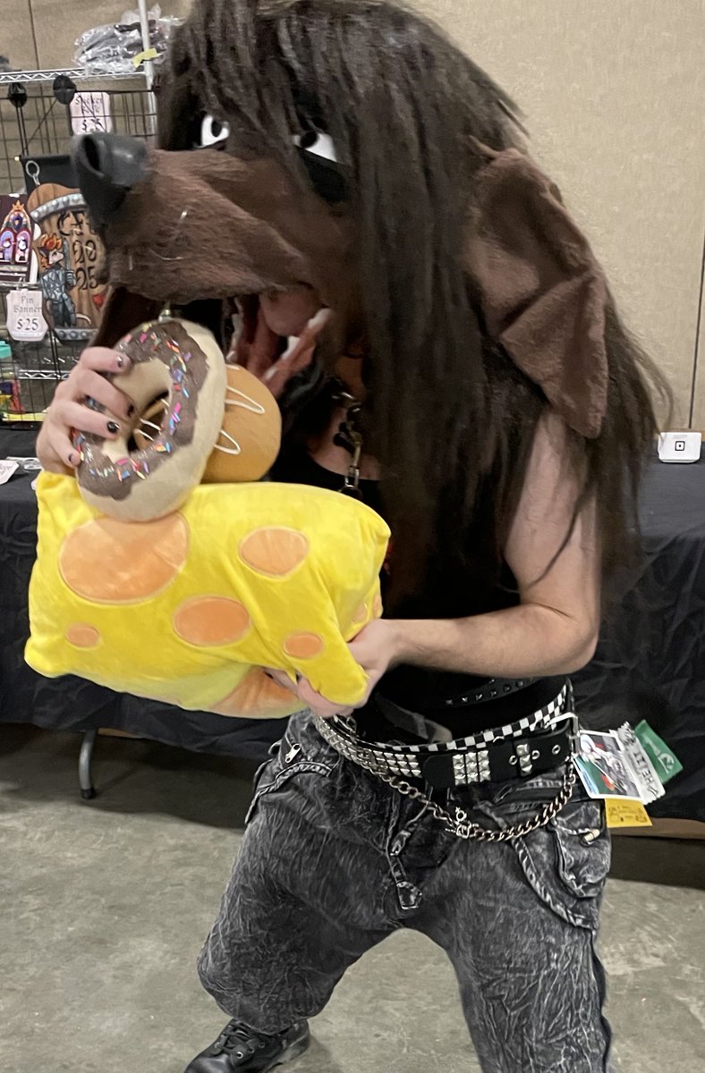 Suede🔜BWS tweet media