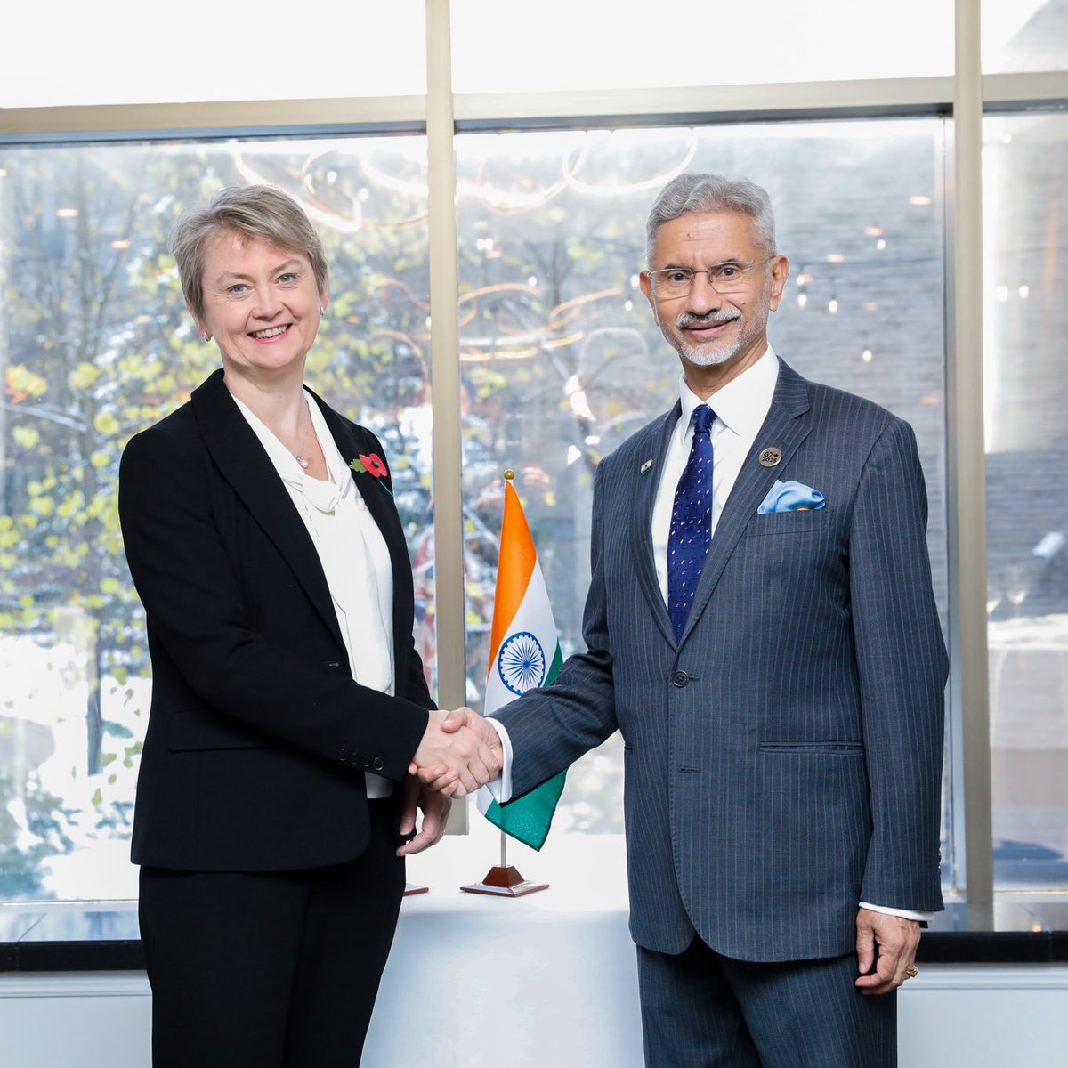 Glad to meet UK Foreign Secretary <a href="/YvetteCooperMP/">Yvette Cooper</a> on the sidelines of #G7 FMM in Canada today.

Acknowledged the positive momentum in our relations and reaffirmed the 🇮🇳🇬🇧 Vision 2035 for further deepening cooperation across key areas.