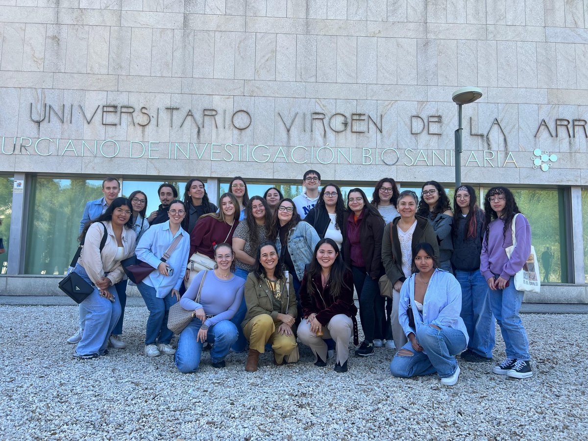 CifpDe's tweet image. 🧫🔬 Alumnado del Curso de Especialización en Cultivos Celulares del CIFP Politécnico de Murcia asistió a las V Jornadas Internacionales Científico-Técnicas UM-IMIB/CEBAS-CSIC, con ponencias de temática variada que enriquecen su formación.
#FP #UMU #IMIB