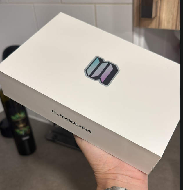 P3t1nWEB3's tweet photo. After some time, the much-loved @PLAYSOLANA finally arrived for my enjoyment and family gatherings in other locations.  I am very satisfied with the project!!!!!!!! 🫰🥶😍 https://t.co/Uo8yf7v3M8