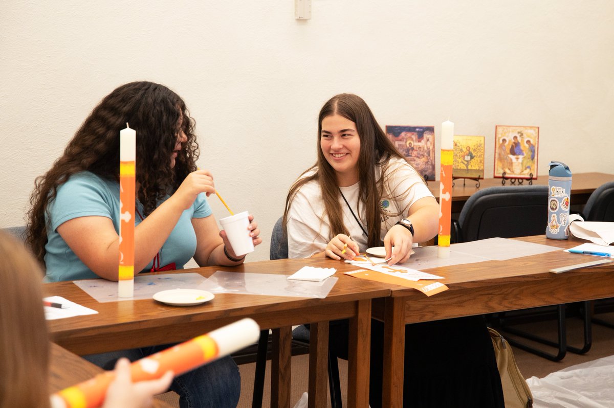 OBOCStMeinrad's tweet photo. The “One Bread, One Cup” College Ministerial Internship Program (CMIP) offers college students the chance to live in an intentional Christian community at Saint Meinrad. The application deadline is November 19, 2025. Apply today: https://t.co/03OhqdWzRz https://t.co/24ZKWlyOVD