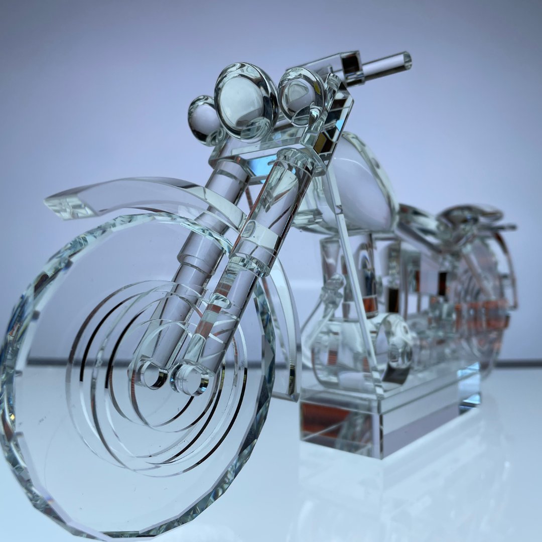 EngravingGifts's tweet image. Mark their ride into retirement with this stunning crystal motorcycle! A unique and personalized gift for the motorcycle enthusiast embarking on their next adventure. #retirementgift #crystalmotorcycle #personalizedgift #motorcyclelover #giftideas personalized-engraved-gifts.com/merchant/produ…