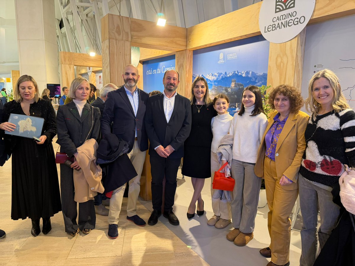 CLebaniego's tweet image. 🌍 La Fundación Camino Lebaniego participó en Fairway Santiago 2025, el mayor foro profesional sobre el Camino de Santiago.
🤝 Promovimos el patrimonio, la cultura y la espiritualidad lebaniega junto a territorios jacobeos.

#CaminoLebaniego