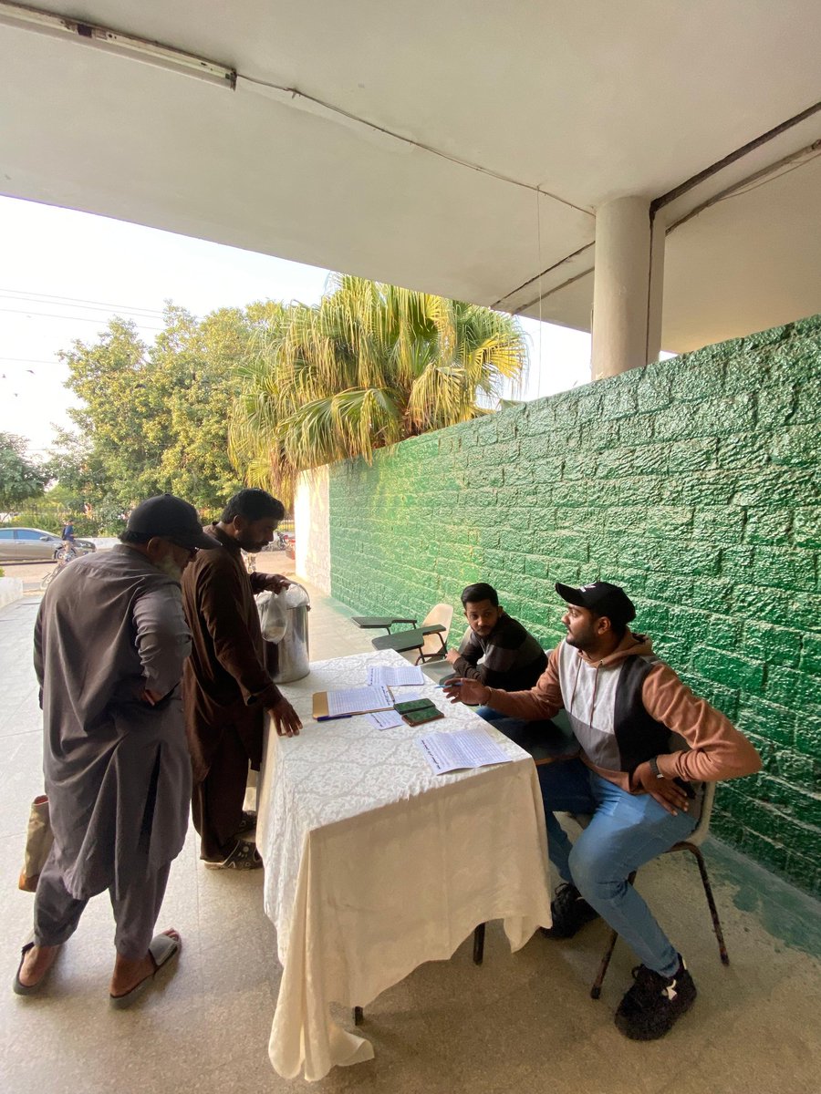 UOKAPMSO's tweet image. *دستخطی مہم برائے اساتذہ و طلبہ و طالبات*

اے پی ایم ایس او جامعہ کراچی سیکٹر کی جانب سےکراچی ماسٹر پلان 2020 کے حوالے سے دستخطی مہم میں عوام پبلک پٹیشن پر اساتذہ اکرام اور طلبہ و طالبات دستخطی مہم پر دستخط کر رہے ہیں۔ 

#APMSO #KnowledgeForAll 
#APMSO_Media #Team_APMSO