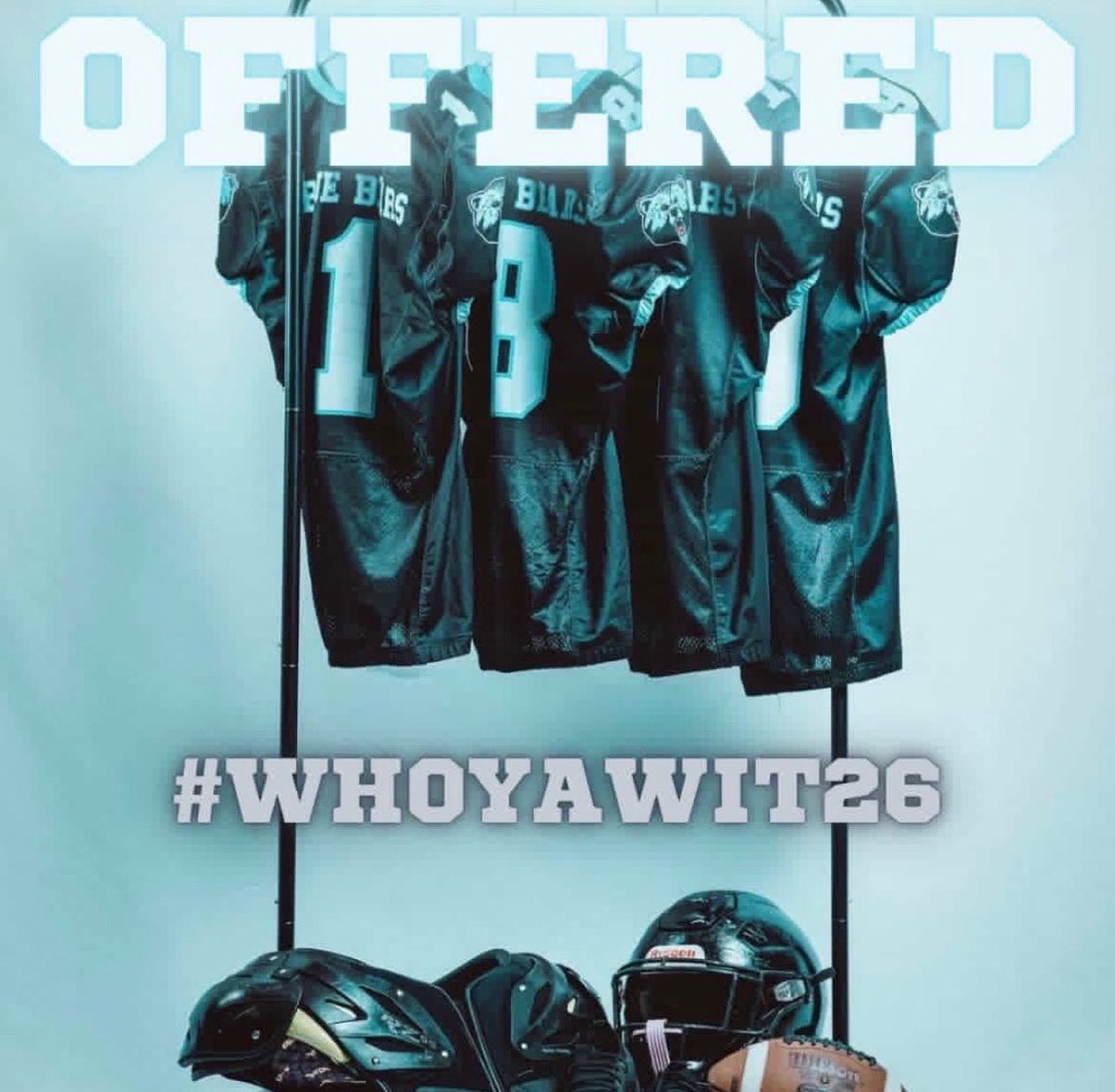 Blessed to receive my first offer thanks to <a href="/CoachWaters_/">Brock Waters</a> <a href="/RingsNthingsCA/">Abdul Muhammad</a> <a href="/TerrenceMackey2/">Terrence Mackey</a>