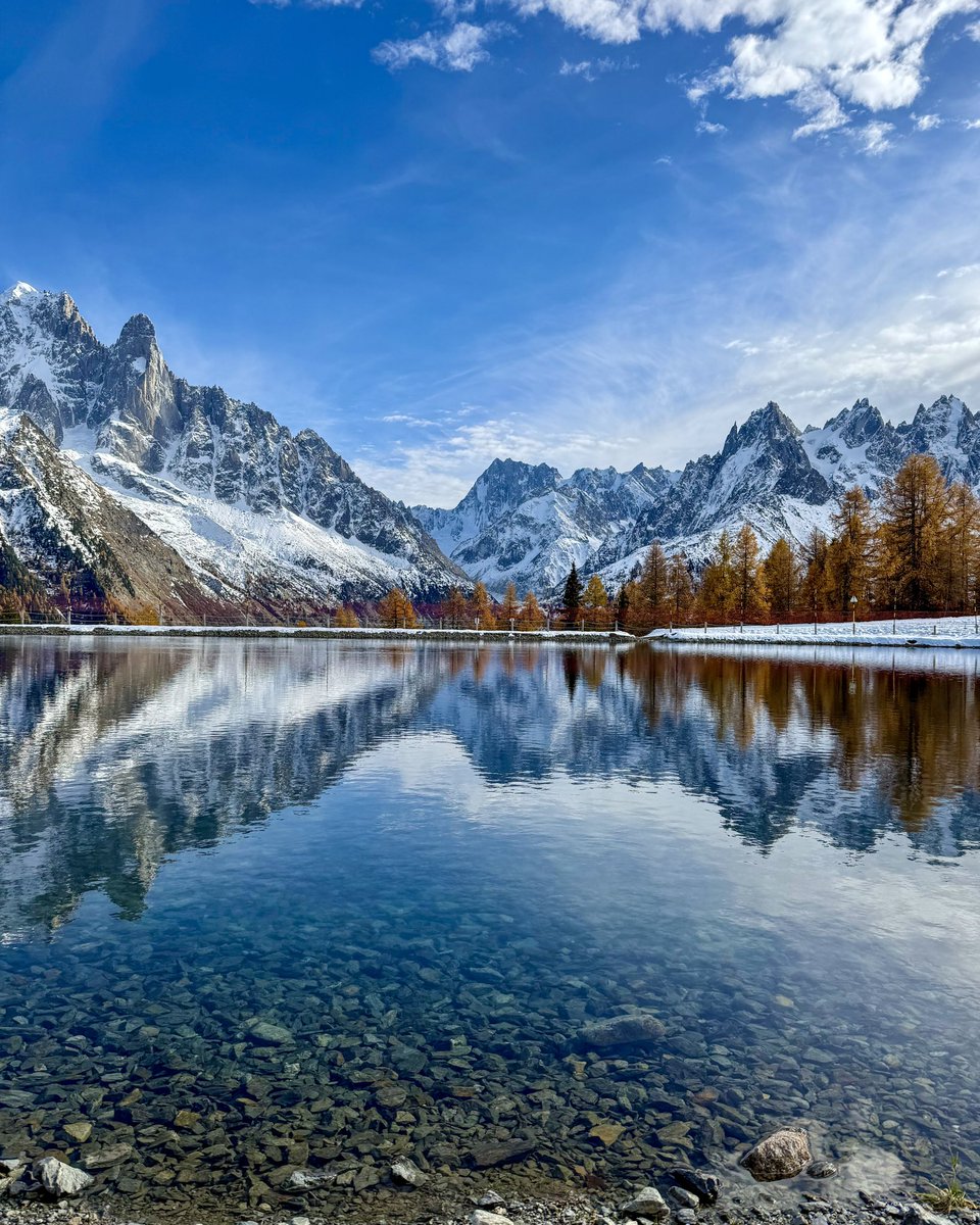 Fin de saison à La Flégère.

Merci pour cette parenthèse d'automne à Chamonix 🩵

Place à l'hiver... on se retrouve très vite sur les skis

#flegere  #chamonix