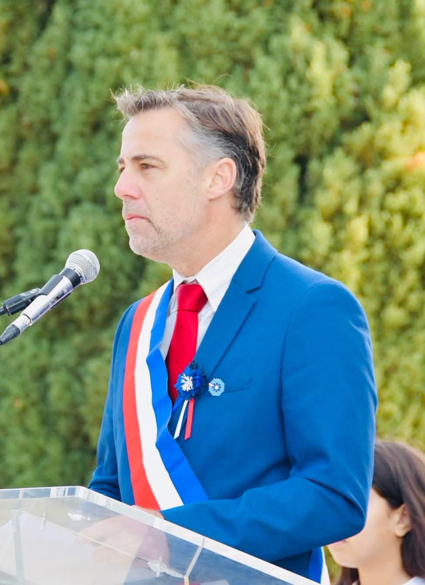 SFreyAgde's tweet photo. PATRIOTISME 🇫🇷 « Pour redresser la situation qui est celle de notre pays aujourd'hui il nous faut en premier lieu réapprendre à nous aimer et par-dessus tout il nous faut réapprendre à aimer la France. » #agde #patriotisme #france #11novembre #sebastienfrey https://t.co/XDZMrdCfB7