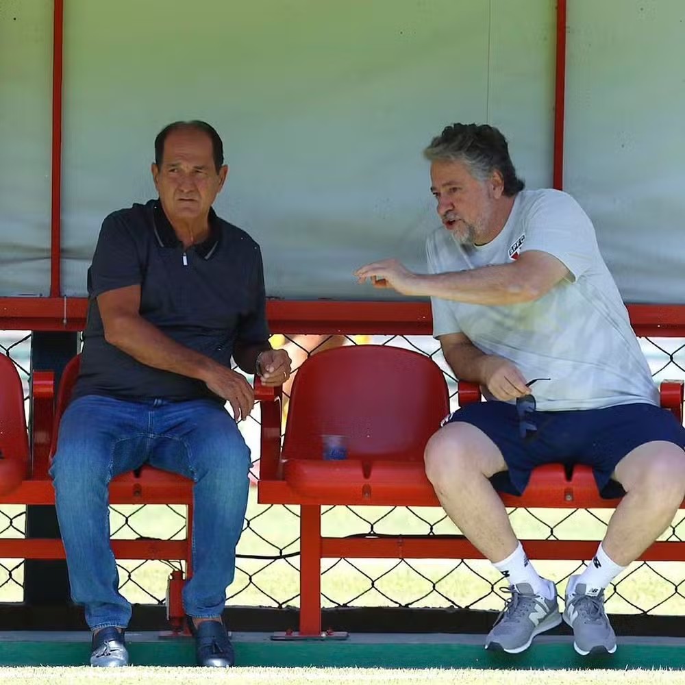 surdaocom's tweet photo. Muricy Ramalho prevê 2026 complicado para o São Paulo: "O ano que vem vai ser mais duro"

Coordenador técnico disse também que deixará o cargo no fim da gestão Casares

https://t.co/EFzu6n9TR8 https://t.co/RlvLR1KnFM
