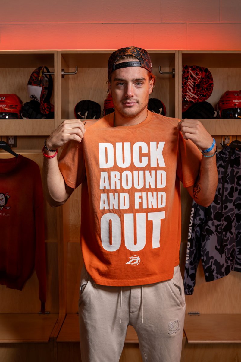 x - Anaheim Ducks tweet media