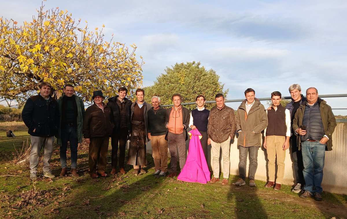 JM Martín de Blas tweet media