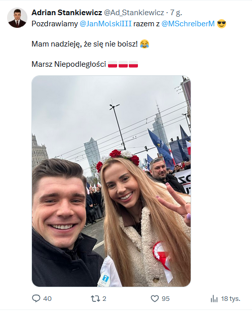 G5f5l6SWYAA-mEn?format=png&name=small