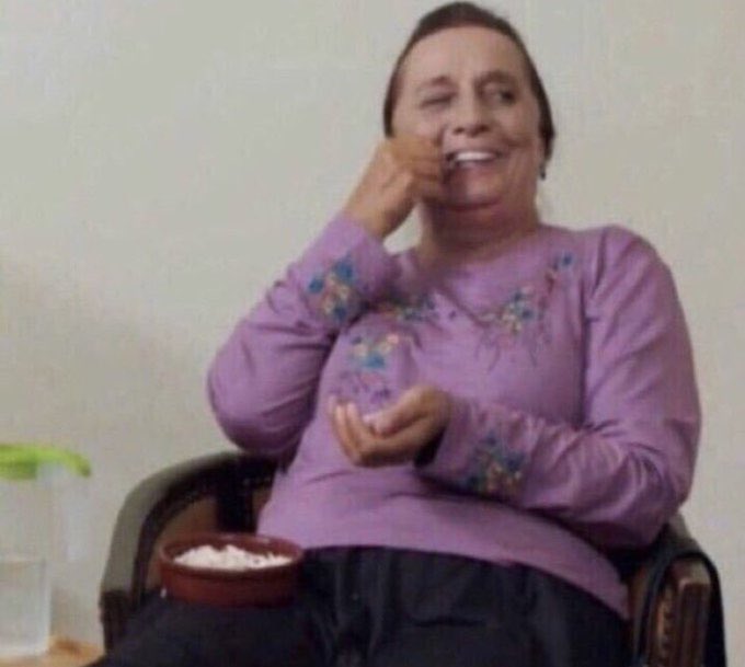 #يوم_العزاب_العالمي
يوم يحسدونا عليه ذوليك المتورطين