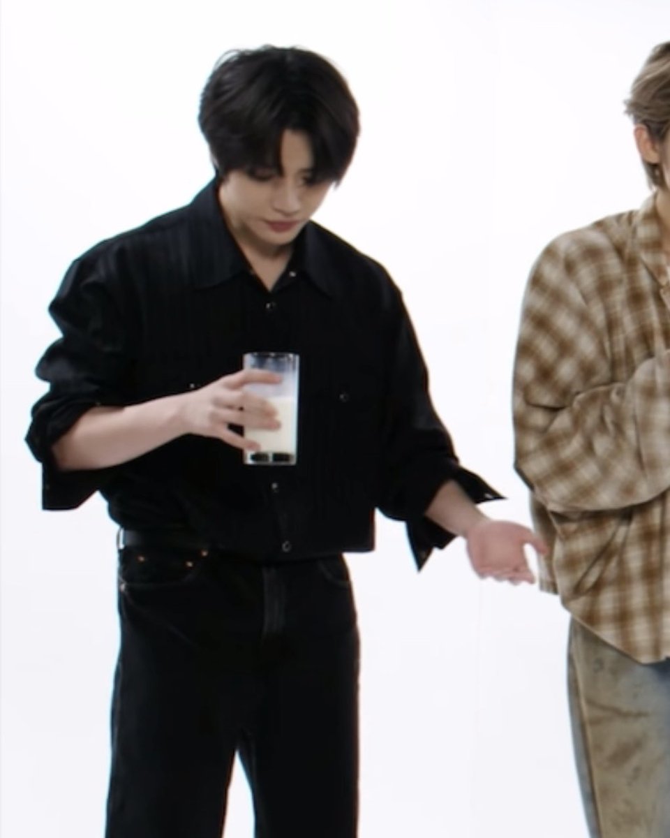 gyuprint's tweet image. this outfit on him is really #something i need himmm