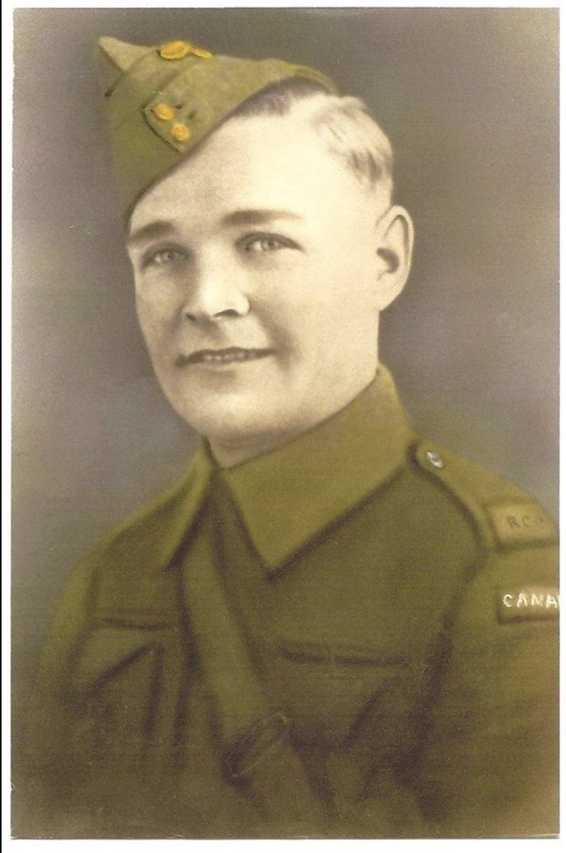 The protagonist in my debut novel is named after my grandfather, Eldrick Woodrow Kempt, who served in North Africa and Italy during WWII. So many sacrifices made over the years by young men and women. Take time today to think about them. #VeteransDay #RemembranceDay 🎖️🇺🇸🇨🇦