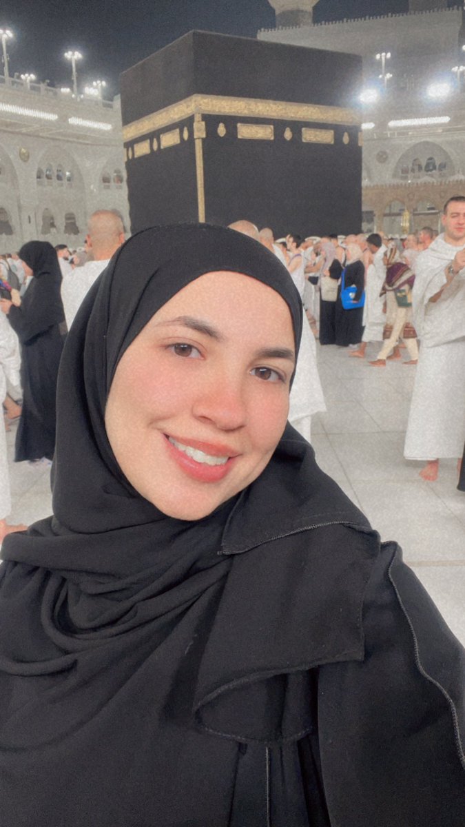 AyaNehad3's tweet photo. قد جعلها ربي حقا ، اللهم لك الحمد حمدًا يوافي نعمه ويكافئ مزيده ويضاهي كرمه😭♥️ https://t.co/PrUWpNQk0r