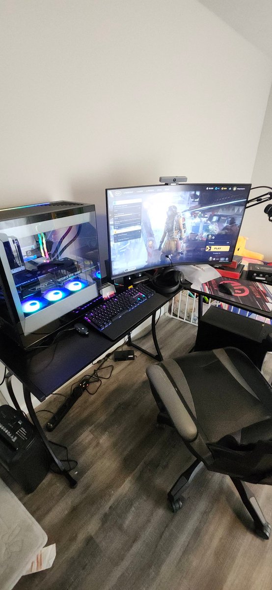 Erised Dingesskahn1 tweet media