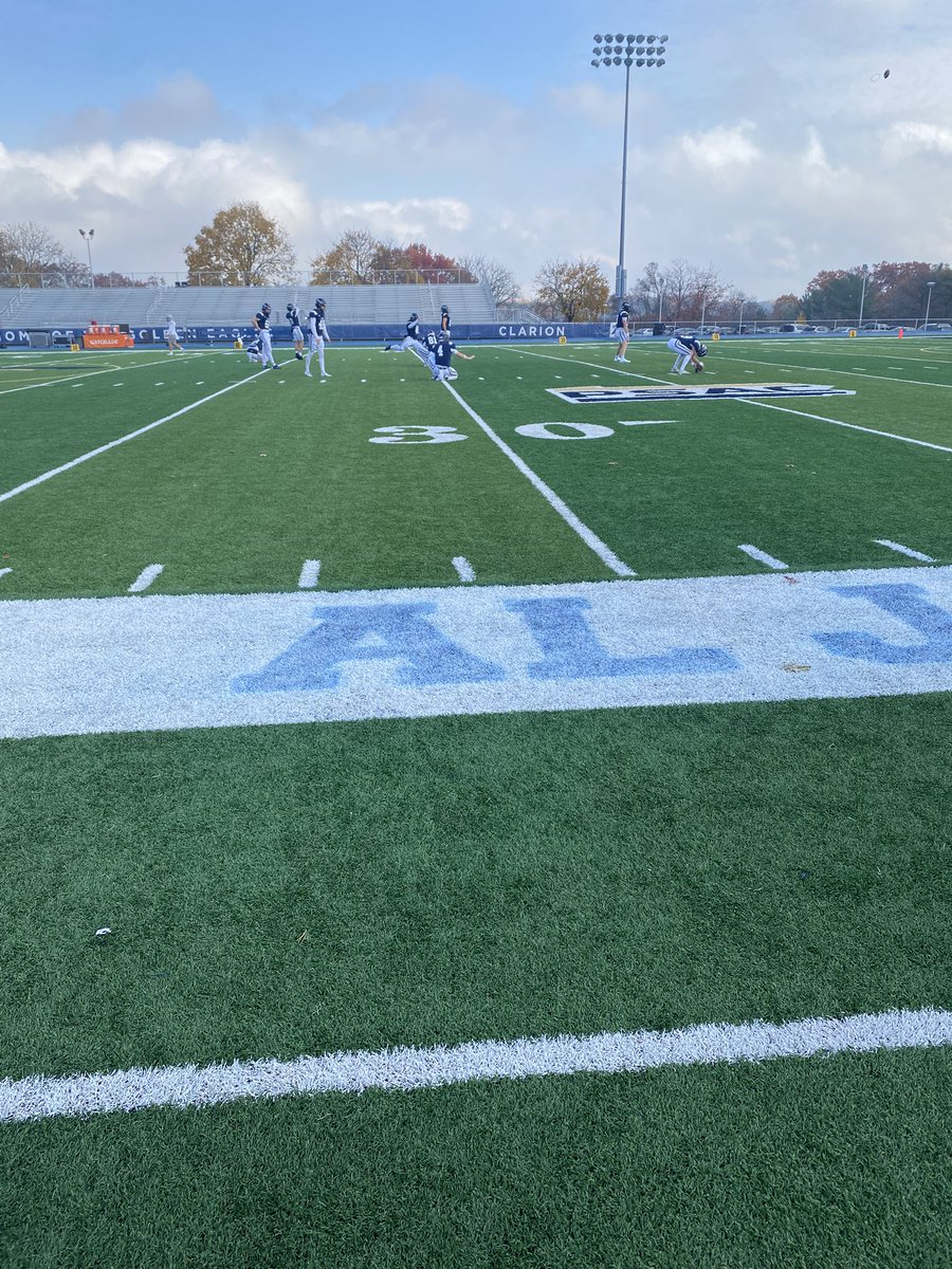 coreyweber60's tweet photo. Grateful for the opportunity to come down and check out @ClarionFootball . Thank you @CoachDurish for the game day invitation. Great atmosphere! 
@GMFootball_ 
@CoachMcCormick_ 
@CoachBrown_GM https://t.co/ImBAir9fWf