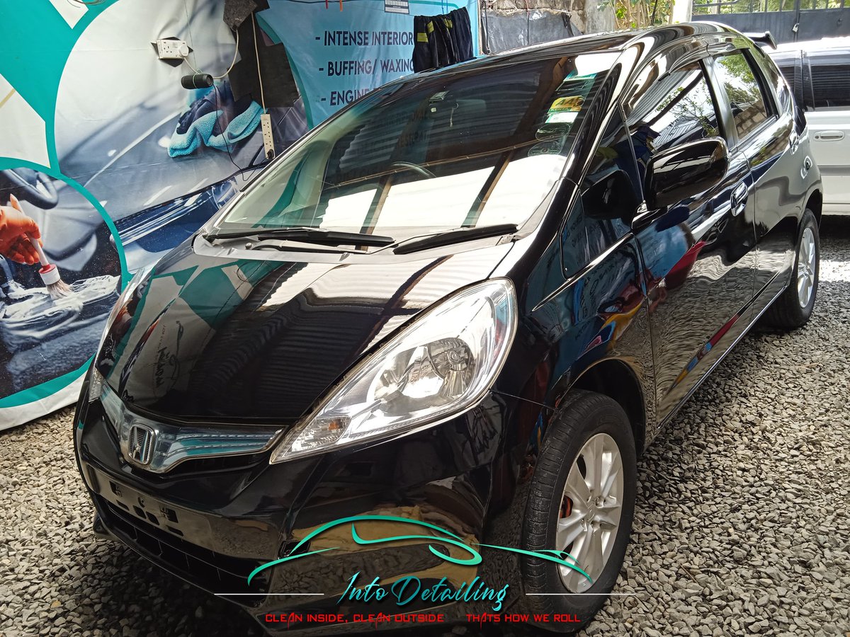 IntoDetailing_'s tweet image. Honda. The Power of Dreams. Tulileta hiyo dream finish to this ride with our signature buffing, flawless glaze, mirror finish. Book your gloss-level transformation today with IntoDetailing 0725663274 / 0115845392. #DetailingKE #buffing #paintcorrection @alexmwanzo @Kevoh_254