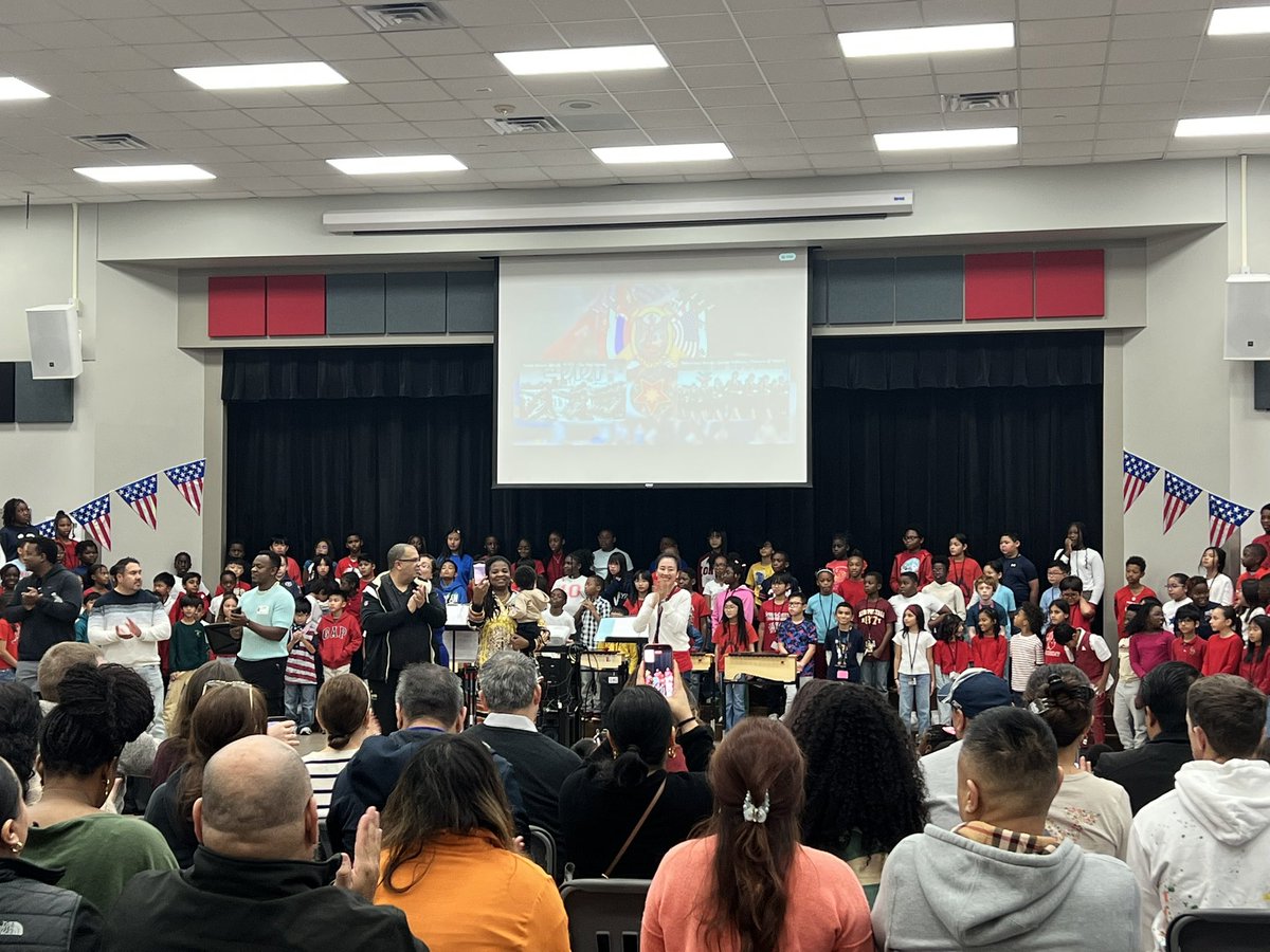 Karina Lopez tweet media