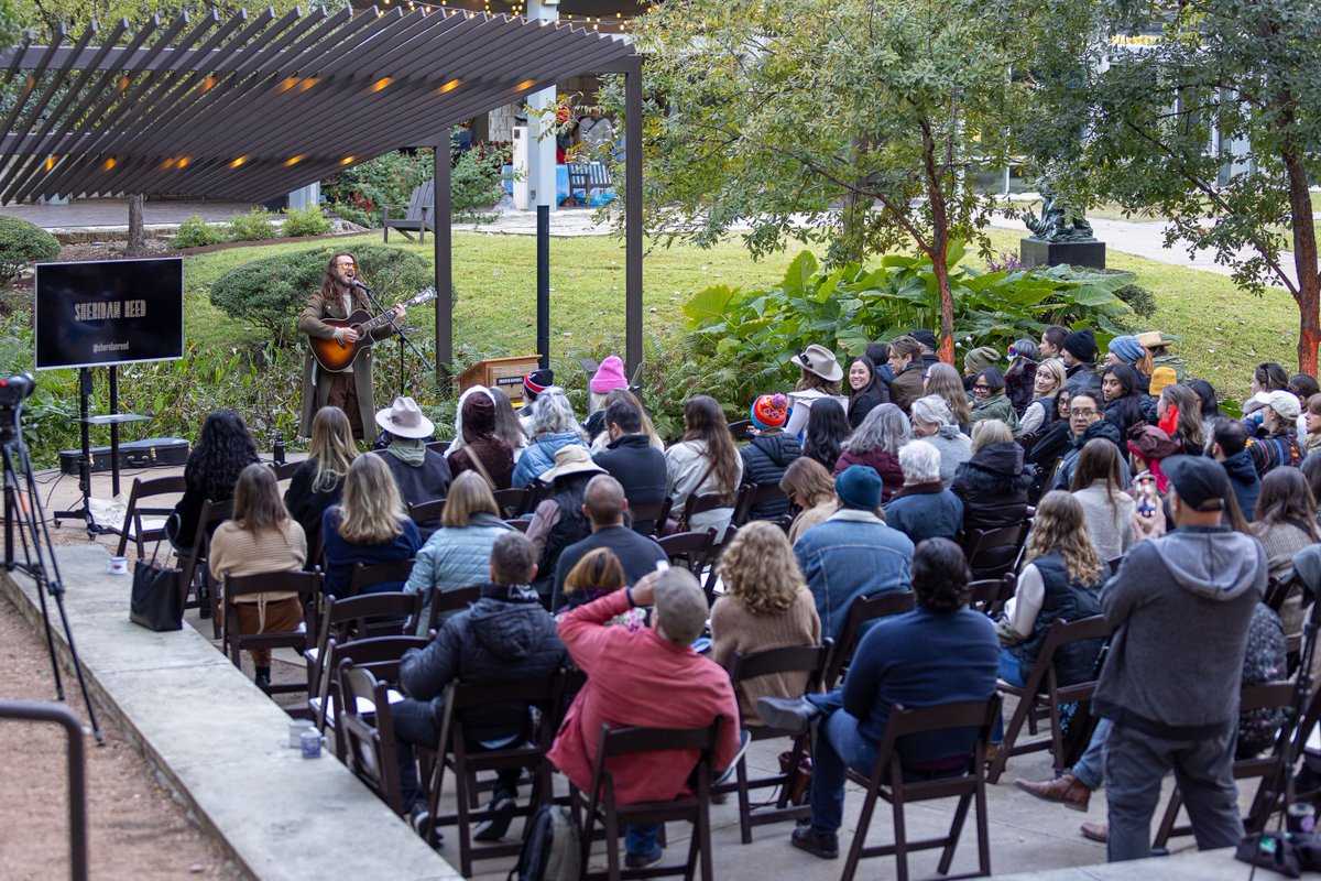 CM_Austin's tweet image. Our musical guest Sheridan Reed played a great set at our October event. 
📸 by Chris Tyre #CMsoft #CMATX
