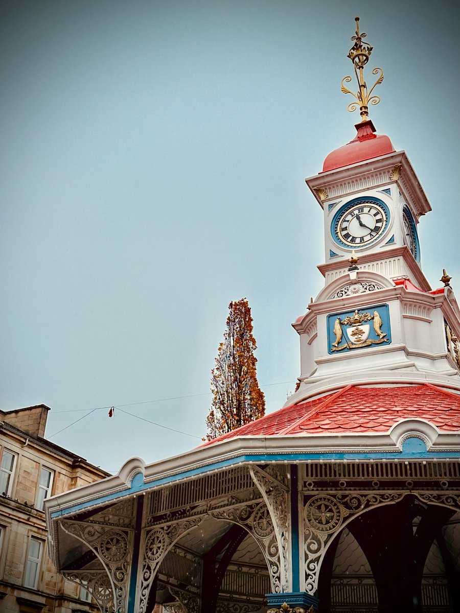 nomadrdc's tweet image. We were on site this morning for our Stage 4 progress meeting at the Bridgeton Library refurbishment project with @glasgowlife  - an exciting milestone for an important scheme. 

Despite the yellow weather warning and plenty of rain, the bandstand is still looking fantastic.