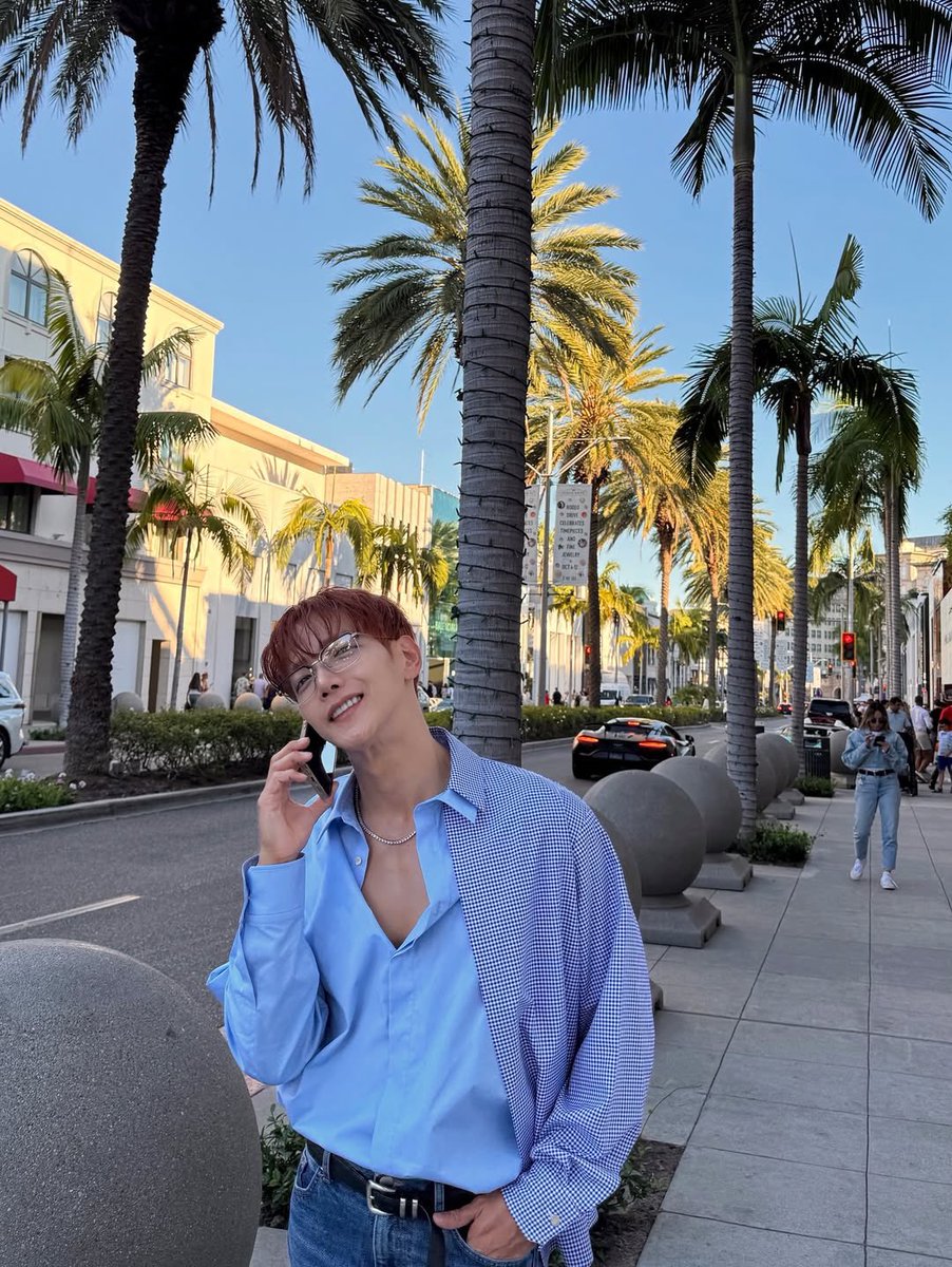 Real2PMBrasil's tweet photo. JUNSTAGRAM | 11.11.25 - Atualização do Jun. K no Instagram (1/5).
“preso a você desde o primeiro dia🍭
#sourpatch”
@follow_2PM #2PM #JUN_K #준게이 https://t.co/IQGPB7d0Lx