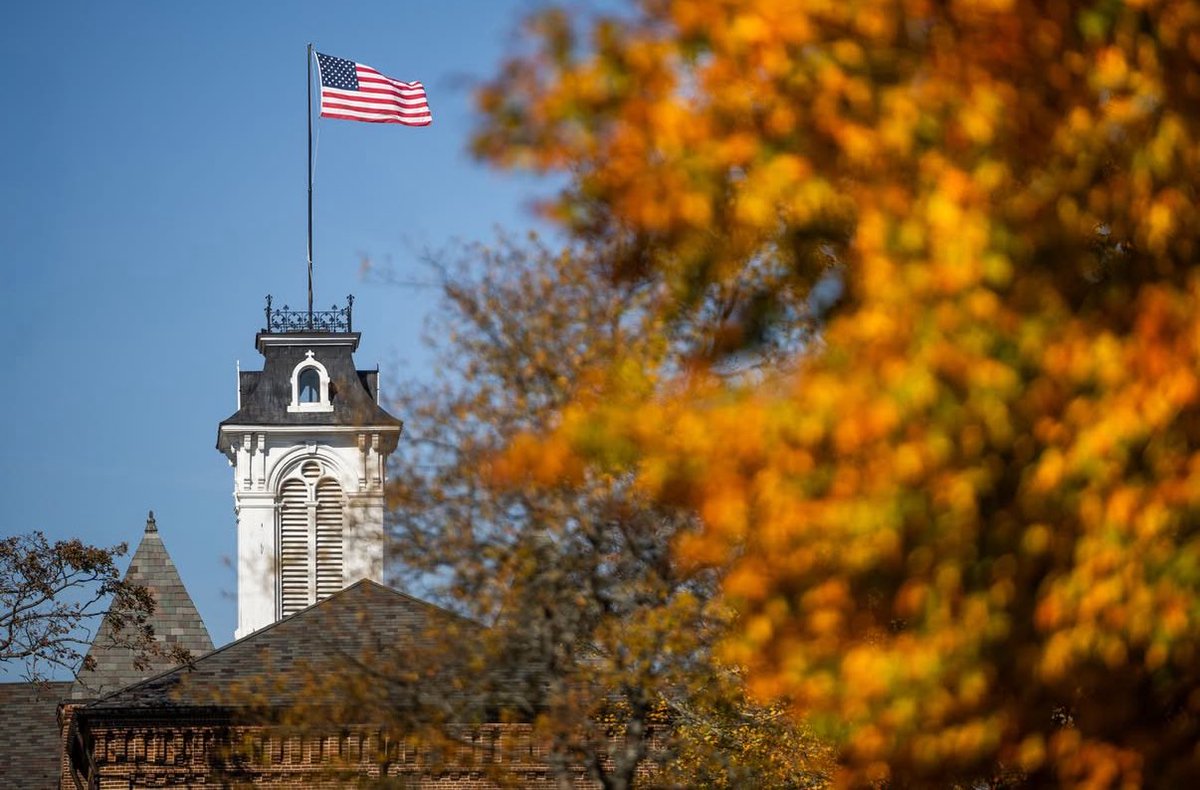 On Veterans Day and every day, we honor and thank those who have served our country, especially recognizing our MC Veterans. 

Thank you for your service and sacrifice. 🧡♥️