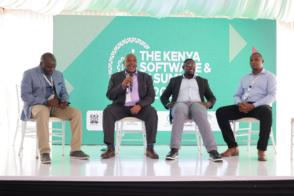 ICTAuthorityKE's tweet photo. "ICT is the foundation of service delivery and provision. It’s not just about hardware it’s equally about software.”
#ICTAuthorityKE #SoftwareAISummit https://t.co/2coW7Vnw1E