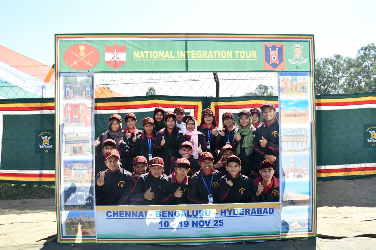 Spearcorps's tweet photo. Red Shield Division under #SpearCorps, as part of Operation Sadbhavana, flagged off a National Integration Tour for students of Azad Higher Secondary School, #Manipur. The tour to #Chennai, #Bengaluru and #Hyderabad aims to promote national unity, cultural awareness and leadership among youth by providing exposure to diverse communities, defence establishments and cultural heritage.

#SpearCorps के अंतर्गत Red Shield Division ने Operation Sadbhavana के तहत #Manipur के Azad Higher Secondary School के विद्यार्थियों के लिए National Integration Tour को रवाना किया। यह यात्रा #Chennai, #Bengaluru और #Hyderabad तक आयोजित की जा रही है, जिसका उद्देश्य युवाओं में राष्ट्रीय एकता, सांस्कृतिक जागरूकता और नेतृत्व गुणों को प्रोत्साहित करना है। इस यात्रा के माध्यम से विद्यार्थियों को विविध समुदायों, रक्षा प्रतिष्ठानों और समृद्ध सांस्कृतिक विरासत से जुड़ने का अवसर प्राप्त होगा।

#OperationSadbhavana #Manipur #NationalIntegrationTour #YouthEmpowerment #CulturalAwareness #NationBuilding #IndianArmy #UnityInDiversity 

@adgpi
@SpokespersonMoD
@HQ_IDS_India
@easterncomd
@official_dgar 
@prodefkohima
@ProDefKolkata 

Facebook-https://t.co/7XQQ5zWSqZ
Instagram-https://t.co/A5XcJvym5r