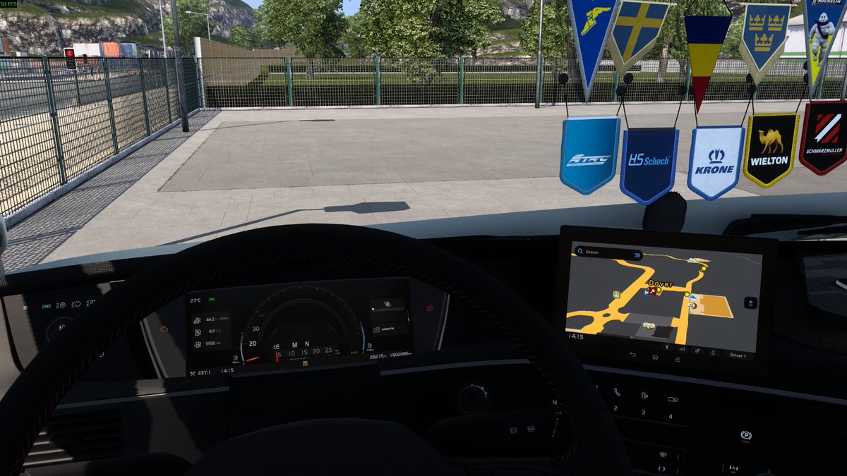 OohThatGuyAgain's tweet photo. @SCSsoftware The best or nothing, @VolvoTrucks Aero taglift is my only way to go. 1.6million kilometres or 1 million miles and counting. Still pulling strong! https://t.co/ljfHyCKM6t