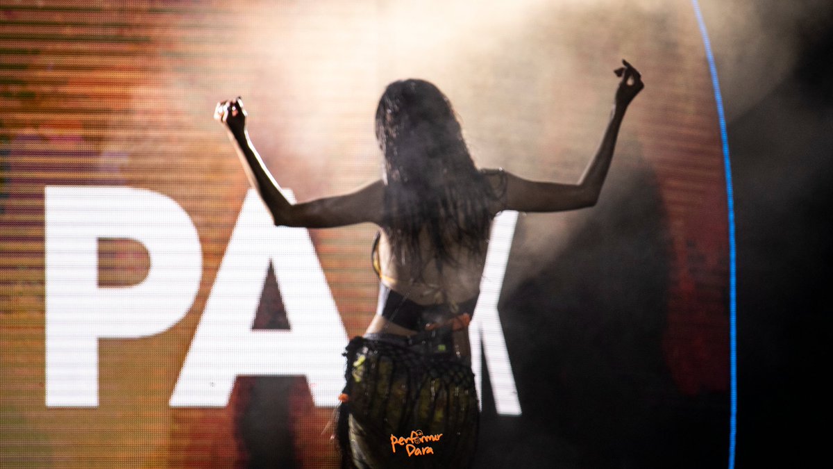 performerDARA's tweet photo. NOVEMBER 12 — THE DAY WHEN THE STRONGEST PERFORMER WAS BORN.

I'll always be here to cheer for you, DARA 🥹🫶 Thank you for being our constant happiness for over 21 years. You are THAT woman, @krungy21! 

HBD DARA
#SweetDaraDay https://t.co/bcQv3Z1oLT