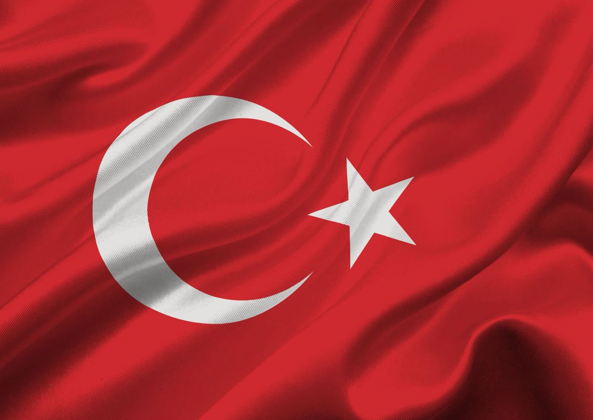 avadursun's tweet photo. Azerbaycan’dan hareket eden Türk Silahlı Kuvvetlerimize ait askerî kargo uçağının kaza kırıma uğraması sonucu şehit olan kahraman askerlerimize Allah’tan rahmet, kederli ailelerine sabırlar diliyorum.

Aziz milletimizin başı sağ olsun 🇹🇷 https://t.co/d5bKX7uTUS