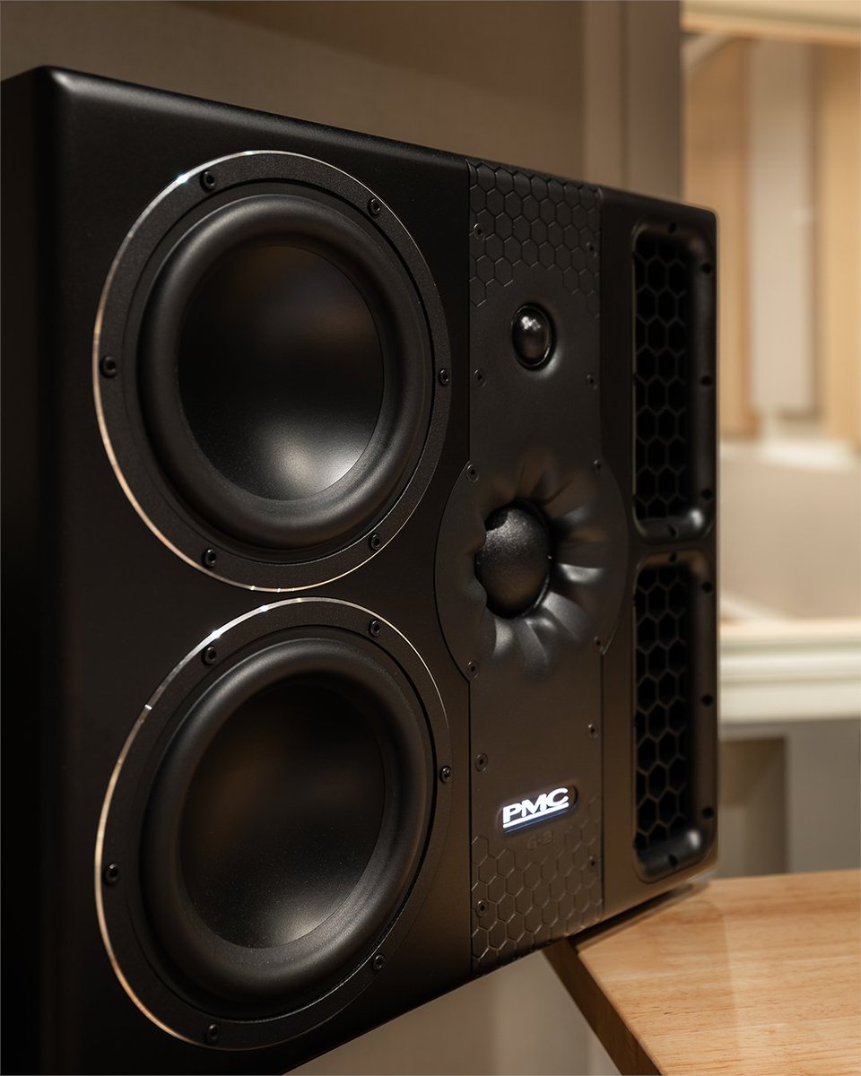 nilesacoustics's tweet photo. Centered around @PMCSpeakers / @pmcspeakers_pro
6-2 monitors , the system is tuned for translation and truth.

Each suite is fully isolated with independent floors and sound-reducing wall assemblies—so sessions can run in perfect harmony.

Design &amp; Audio by NILES. https://t.co/yfaRUrRGpU
