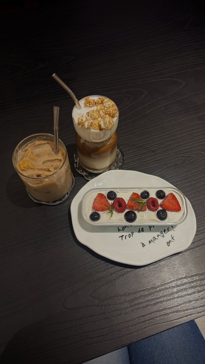 adinduys's tweet photo. @tanyakanrl https://t.co/F5oYXe7iMg