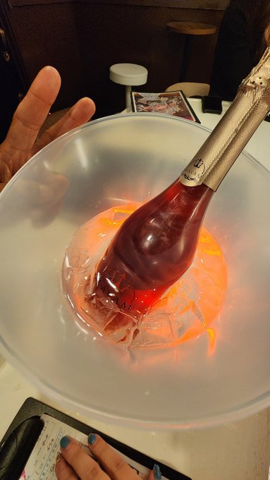 おれのメイド四日市のツイート