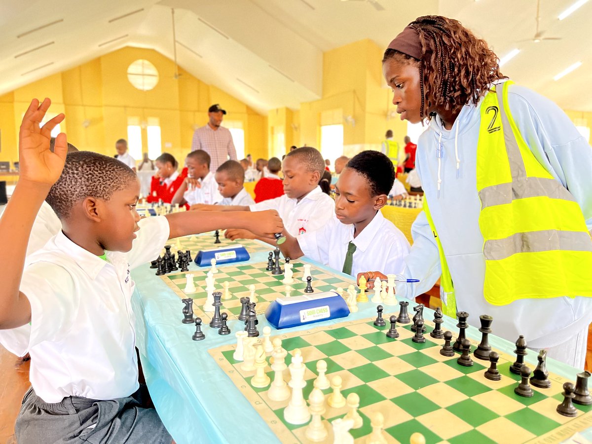 his_ug_'s tweet image. ♟️ Strategic minds at work! Our students showcased focus, patience, and brilliance during the chess competition. #HIS #ChessChallenge