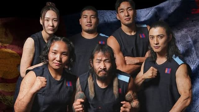 Соёлын яамны хэдэн зуун тэрбумаар  сурталчилсан гээд байгаа  сурталчилгааг энэ залуус хэдэн зуун сая дахин олон хүнд хүргэчихлээ. Монгол гэдэг нэрийг eртөнцийн чихнээ дуурсгаж бна... энэ улс төрчид эрх биш нэгийг тунгааж байгаа гэж найдна....