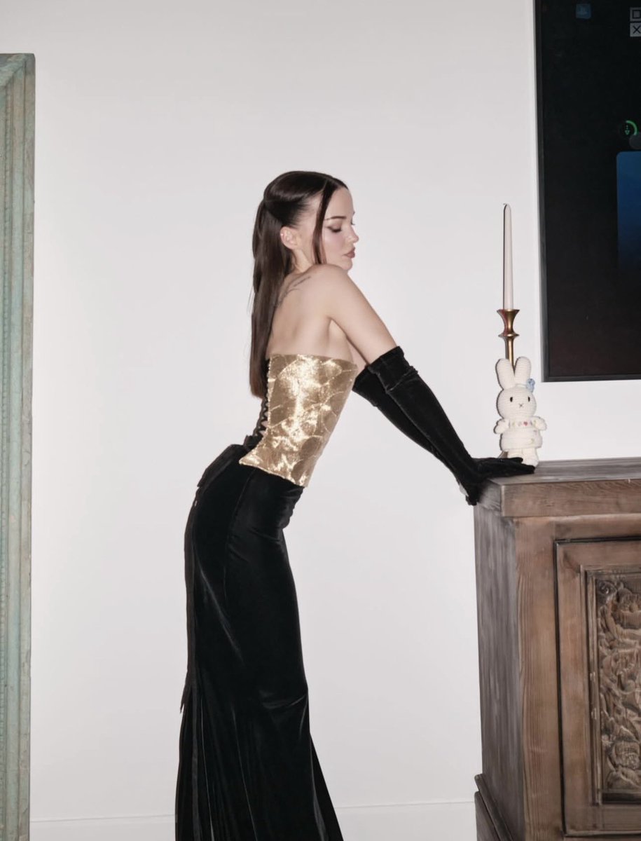 — - 𝗶𝗺 𝗮𝗻 𝗮𝗻𝗶𝗺𝗮𝗹 𝘄𝗶𝘁𝗵 𝗺𝘆 𝗰𝗮𝗿𝗻𝗮𝗹 𝗻𝗲𝗲𝗱𝘀. 𝗶 𝘄𝗮𝗻𝘁 𝘆𝗼𝘂 𝗶𝗻 𝗺𝘆 𝗯𝗼𝗱𝘆 𝗹𝗶𝗸𝗲 𝗺𝘆 𝗺𝗶𝗰𝗿𝗼𝗽𝗹𝗮𝘀𝘁𝗶𝗰𝘀. 

<a href="/MurderMessiah/">𝐅𝐫𝐚𝐧𝐤 𝐂𝐚𝐬𝐭𝐥𝐞.</a>