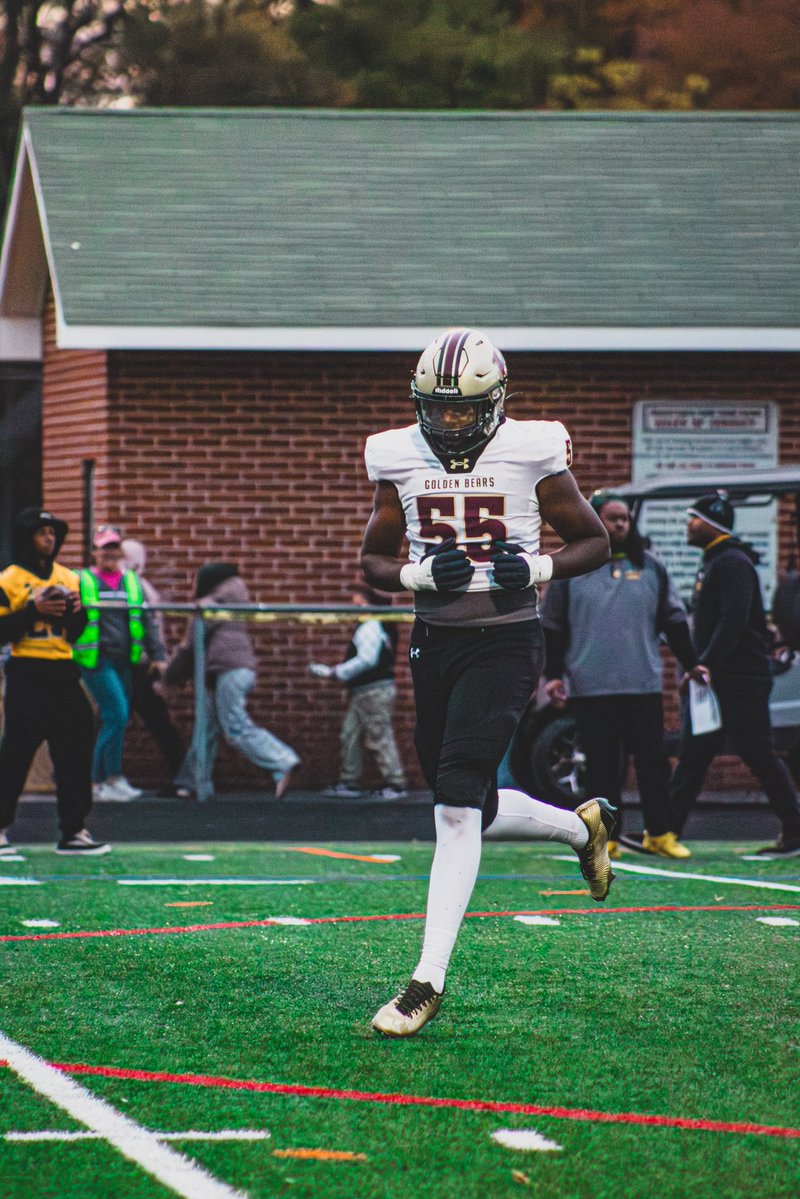 Full season tape!! 

hudl.com/v/2TB2D2

6’5 250 DE/3-tech
<a href="/HammondFB/">Hammond Football</a> <a href="/coachbann1/">Jonathan Bannister</a> <a href="/CoachJdubSFA/">Justin Winters</a> <a href="/EdOBrienCFB/">EdOBrienCFB</a> <a href="/NPCoachZim/">Donnie Zimmerman</a> <a href="/CoachCoreydmv/">Corey Bailey</a> <a href="/adamgorney/">Adam Gorney</a> <a href="/PrepRedzoneMD/">Prep Redzone Maryland</a>