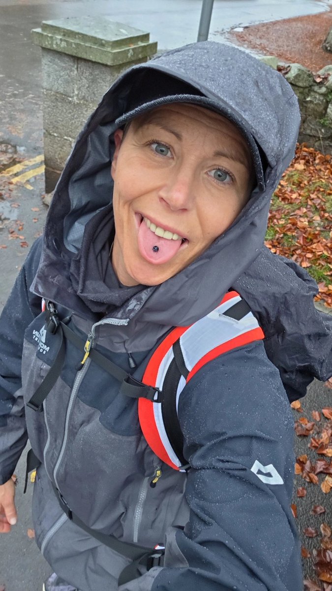 🫤 Tired
🫤 Raining
🫤 Short on time
🫤 Forgot my earbuds
🫤 Simply could not be bothered

👉 But it's Tuesday
🎒 Weighted walk day

And I said I would...so I did!! 👊

💪 Be stronger than your excuses

#TeamLDPT #tuesdaymotivation #backyourchat #journeytoK2