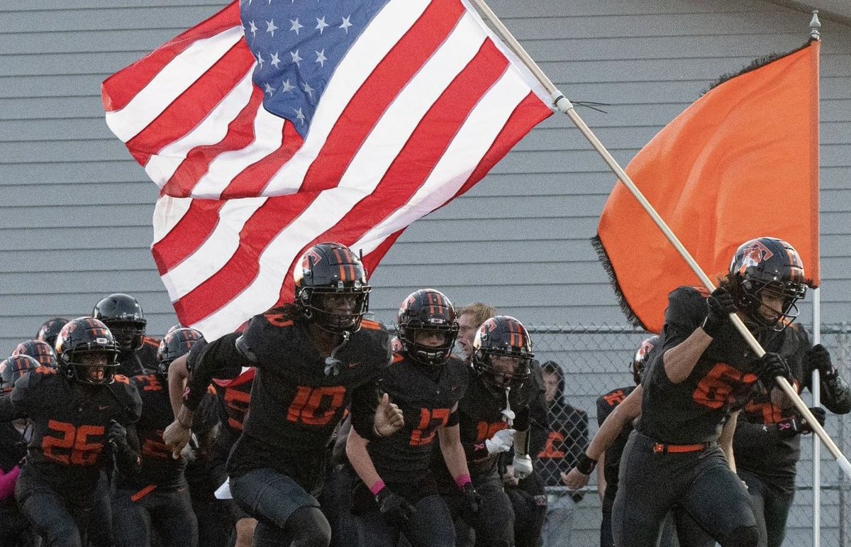 techtigerfb's tweet image. To all of the men and woman of the United States Armed Forces, THANK YOU FOR YOUR SERVICE🇺🇸🇺🇸#veteransday @ISD742 @tech_activities
