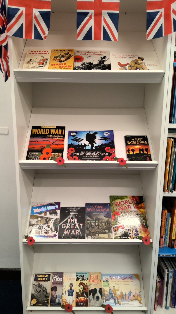 TCATlibraries's tweet photo. 🌹'To Read is to Remember'🌹

Today we pause and reflect on all those that have fought for their country. 

In our libraries we have been celebrating the brave and heroic men, women, children and animals who we think of today and everyday. 

#LestWeForget https://t.co/rLgLyZinkM