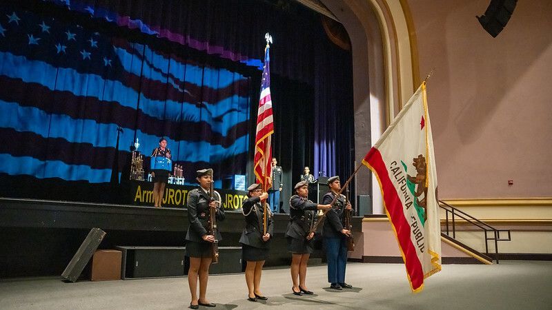 Today, we honor and thank all who have served and continue to serve our country. Your courage, dedication, and sacrifice protect the freedoms we cherish.

Happy Veterans Day from Fresno Unified. ❤️💙 #VeteransDay #FresnoUnified