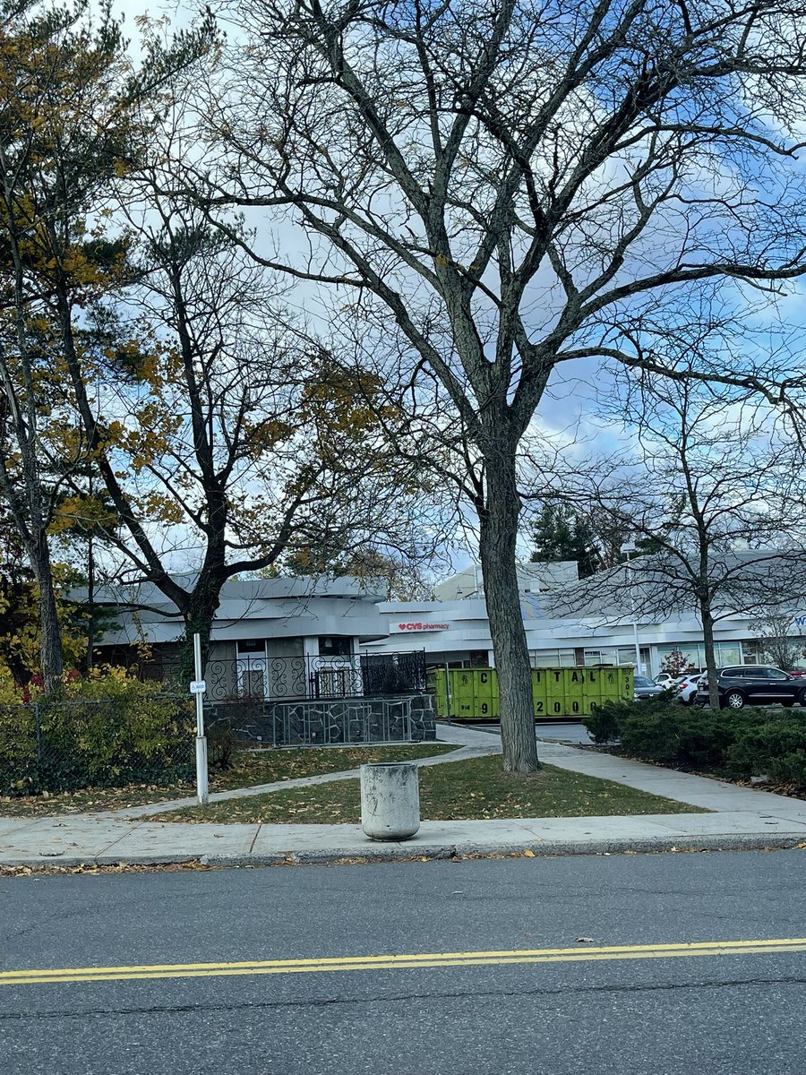 Former <a href="/Starbucks/">Starbucks</a> - didn’t notify LL, didn’t pull permit for dumpster/clean out, issued stop work order, left dumpster, unresponsive….smh