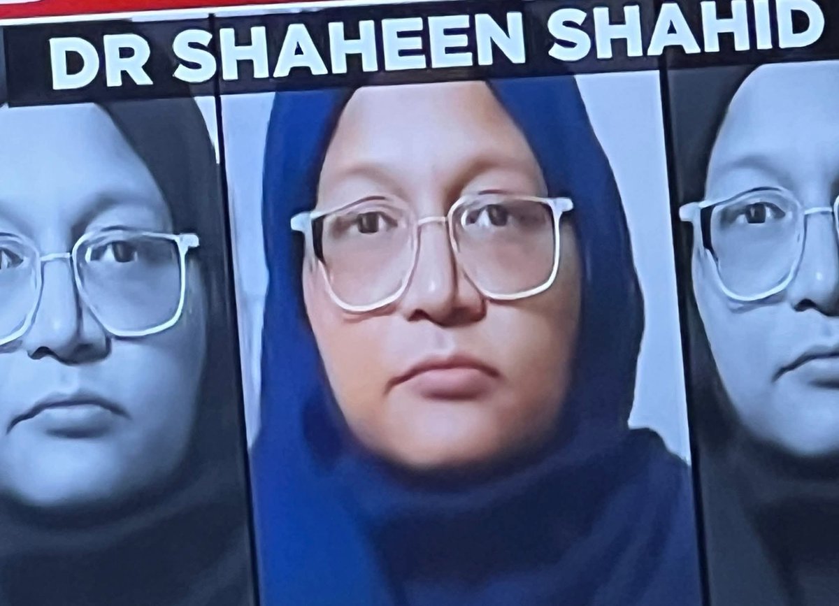 आतंकी डॉक्टर शाहीन शाहिद को जानिए..
लखनऊ के लालबाग स्थित खंदारी लेन में रहने वाले सईद अंसारी की बेटी डॉक्टर शाहीन शाहिद ने प्रयागराज से MBBS और MD की पढ़ाई की थी. 
शाहीन का चयन लोक सेवा आयोग (UPPSC) के माध्यम से हुआ था. वर्ष 2006 में वो जीएसवीएम मेडिकल कॉलेज, कानपुर के